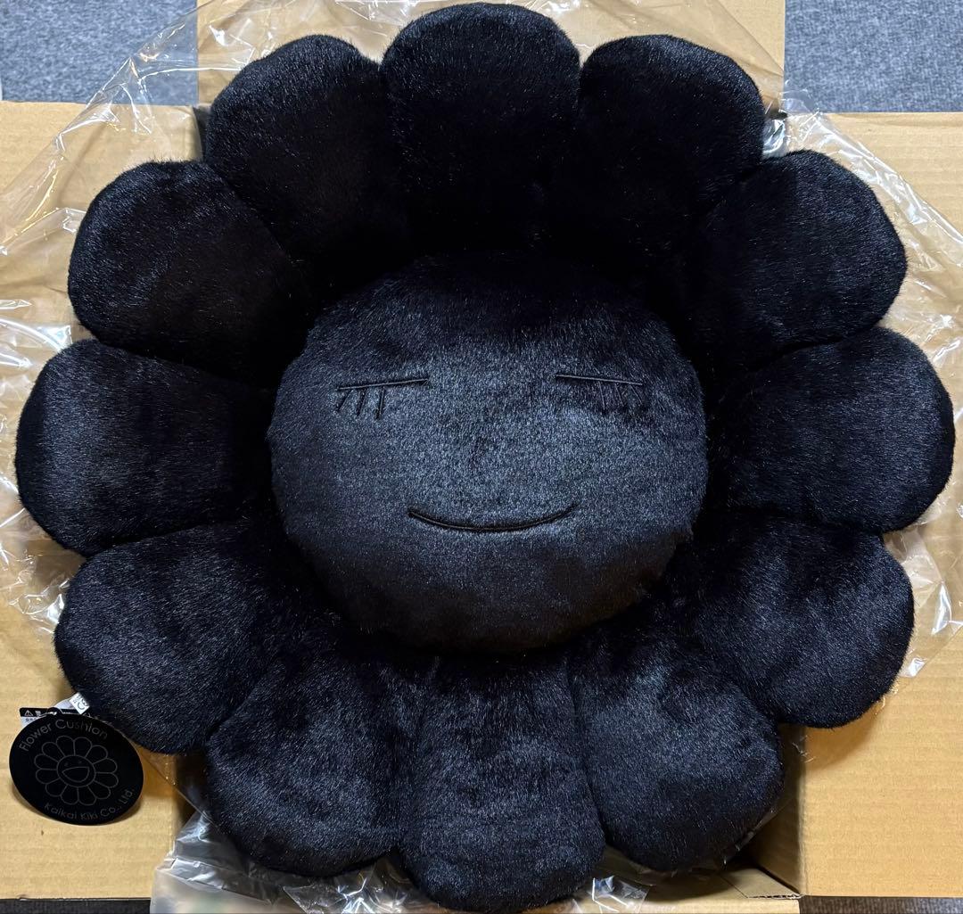 フラワークッション ブラック 60cm Kaikaikiki 村上隆 黒