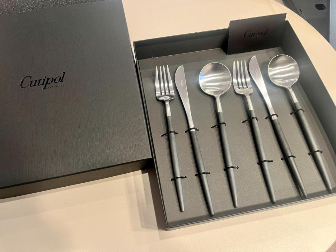 Cutipol カトラリーセット シルバー