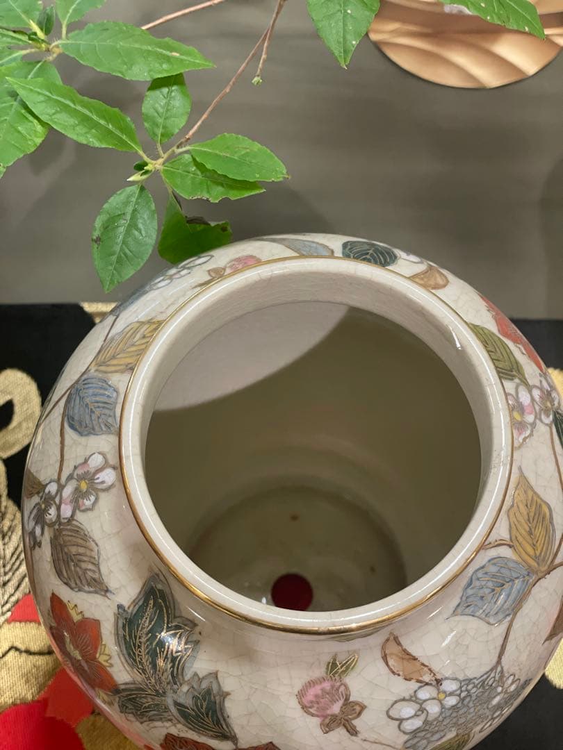 薩摩焼　金彩牡丹絵　沈香壺　蓋付花器　時代物　古美術　骨董品