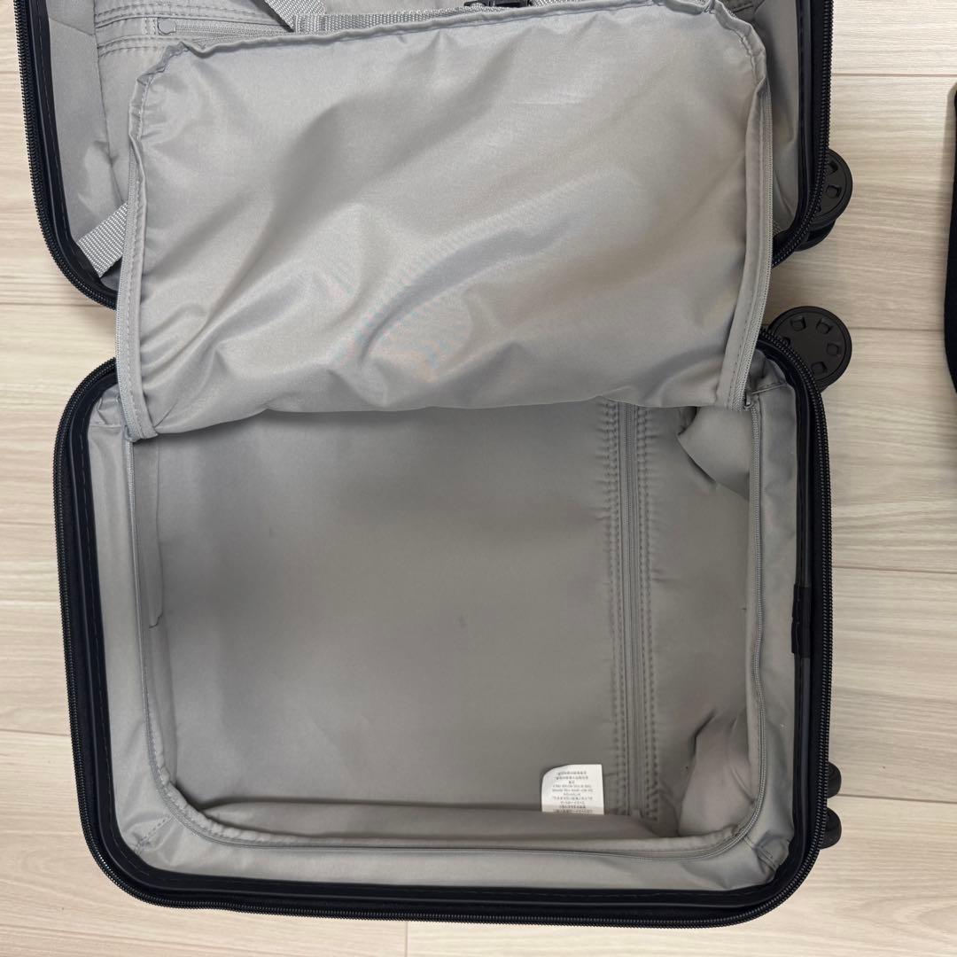 無印良品 バーを自由に調節できる ハードキャリーケース 20L