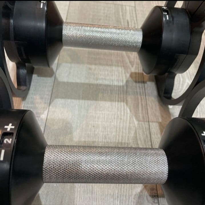 ②可変式ダンベル 2個セット