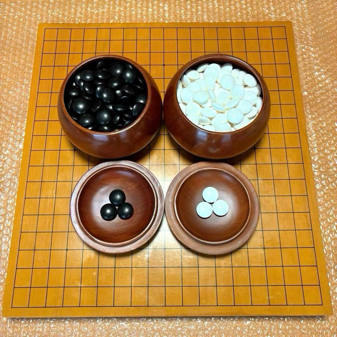 囲碁② 卓上碁盤＋碁笥＋碁石(蛤・那智黒) 33号・月 3点セット