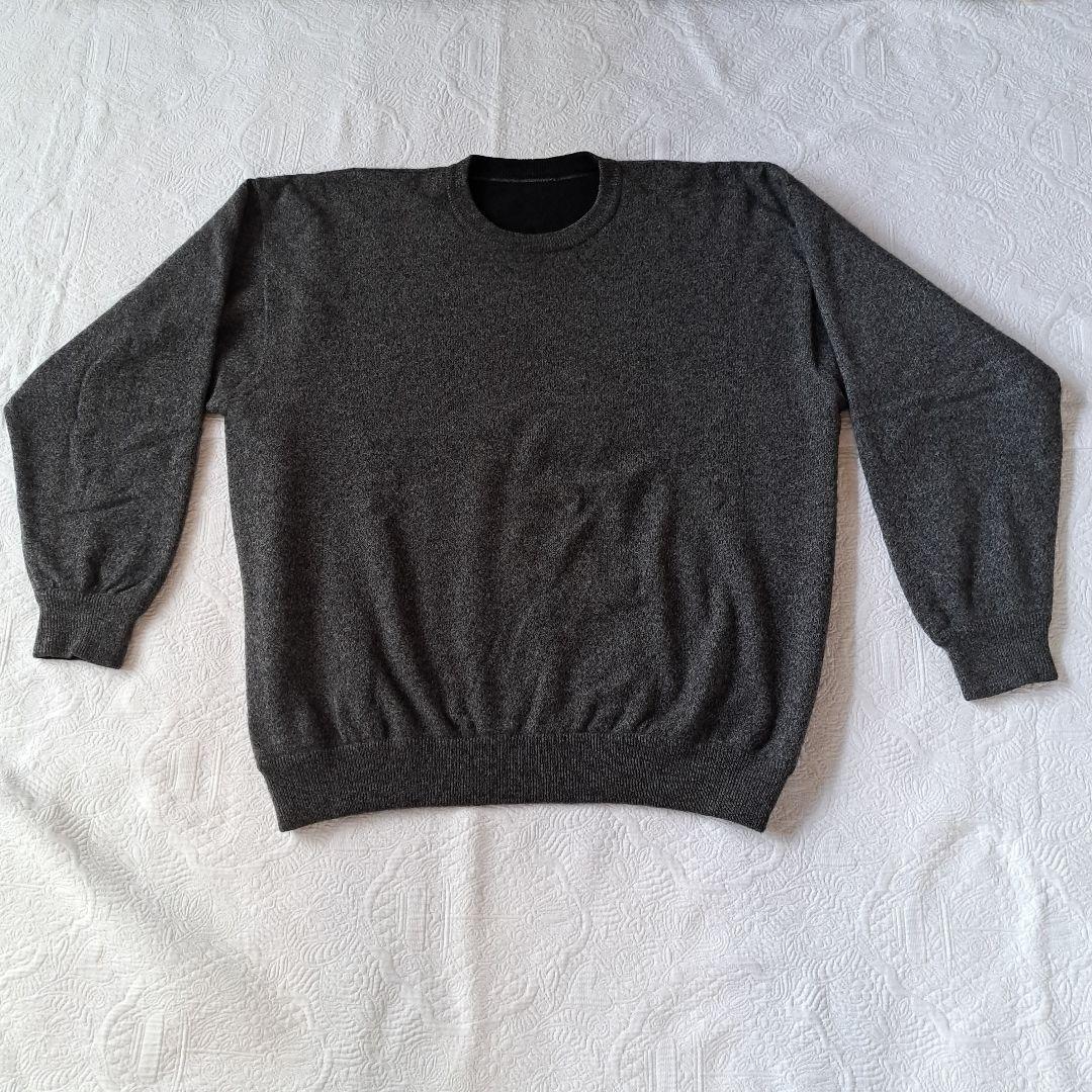 スコットネス グレー &黒カシミヤ100%リバーシブル クルーネック セーター
