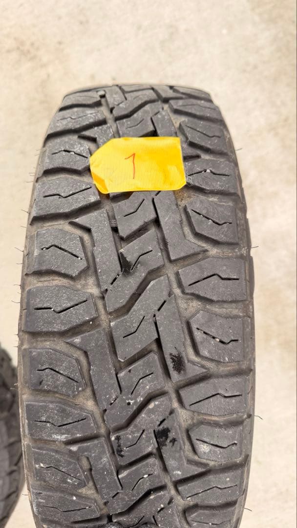 タイヤ・ホイール TOYO TIRES OPEN COUNTRY R/T