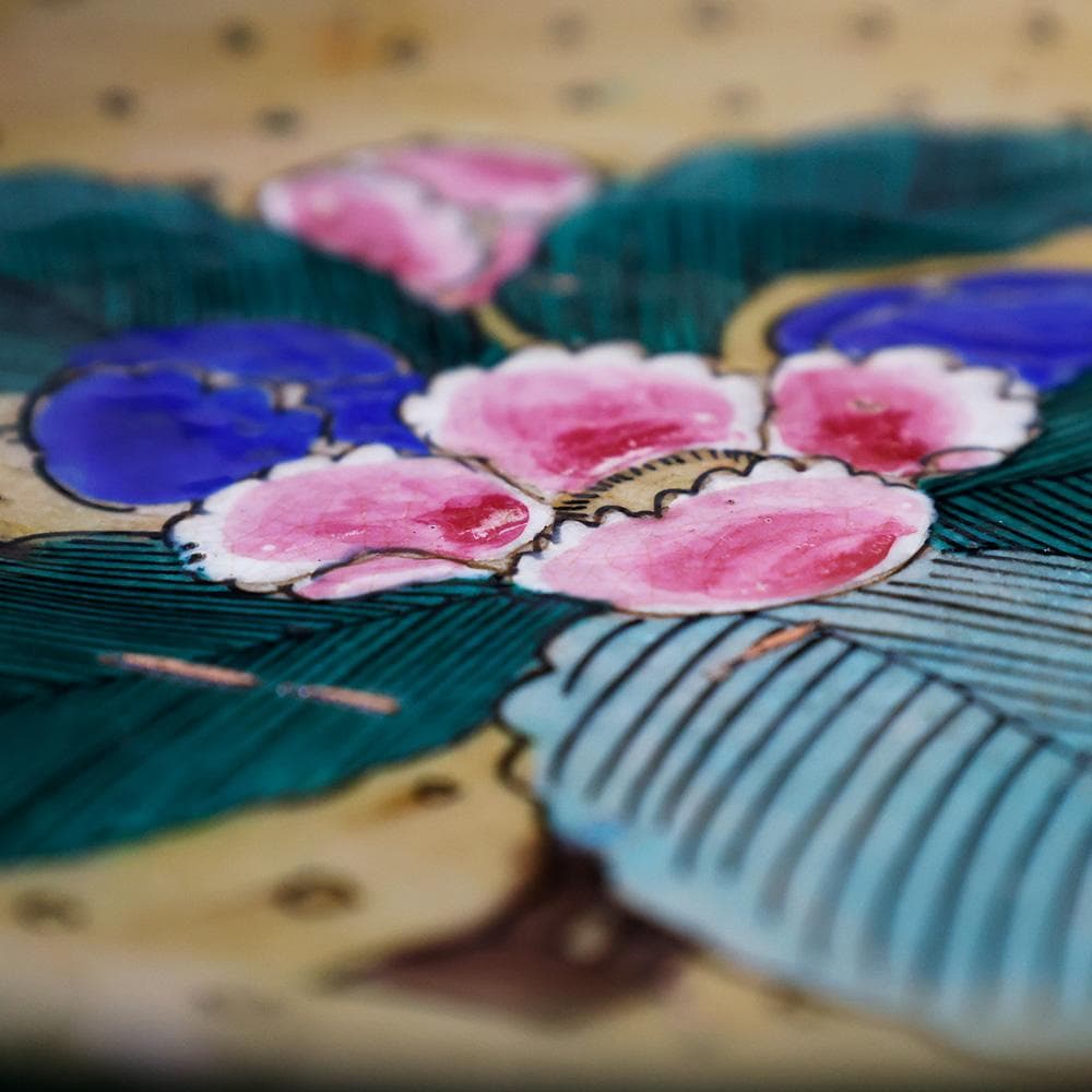 時代年代物 九谷 青手色絵 花の図 七寸 飾皿 直径21㎝ 合せ箱