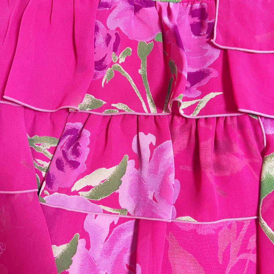 ジーザスディアマンテ　プレミアムローズ柄　膝丈ワンピース　ピンク