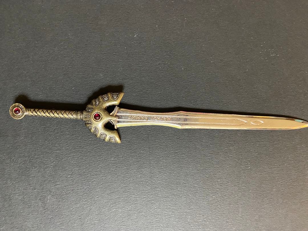 レア ロトの剣 フィギュア ドラゴンクエストドラクエ2ペーパーナイフ1/6モデル