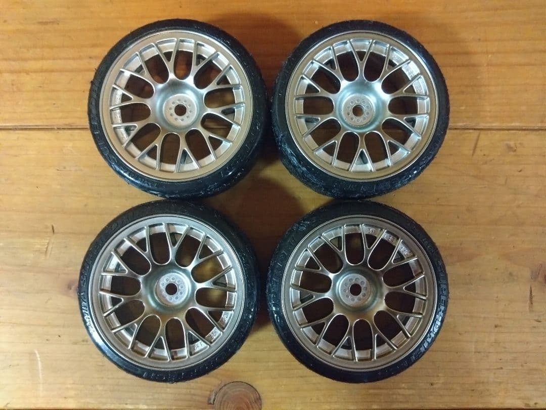 タミヤ R32 GT-R ラジコンカー