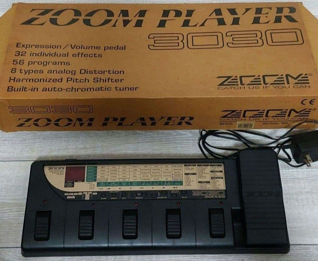 Fender サンバースト & ZOOM PLAYER 3030 　　　3セット