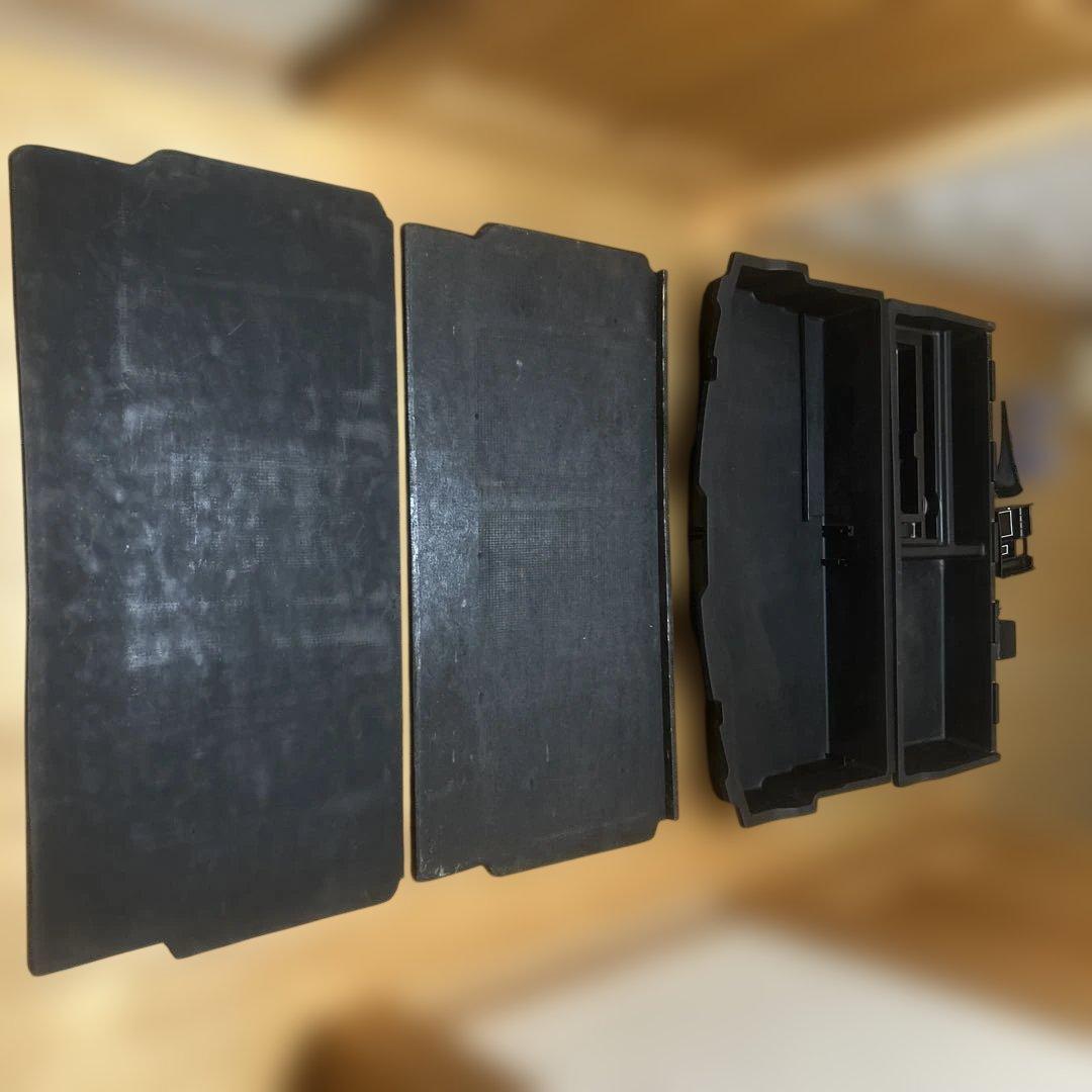 エクストレイル t32 収納　他