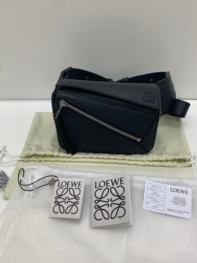 LOEWE パズル バムバッグ ミニ ブラック