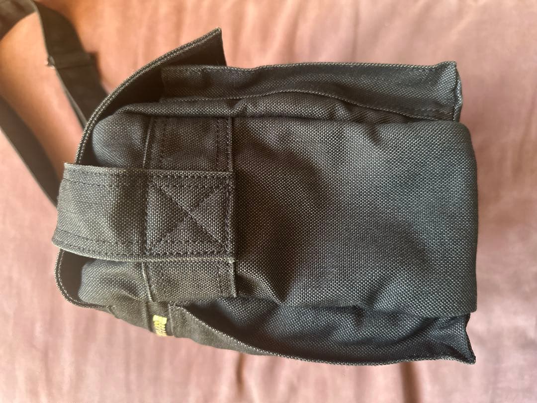 美品　PORTER スモーキー ショルダーバッグ　ブラック