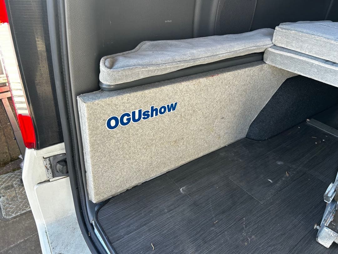 ベッドキット OGUshow キャラバン ハイエース 部品取り？直接引取り希望