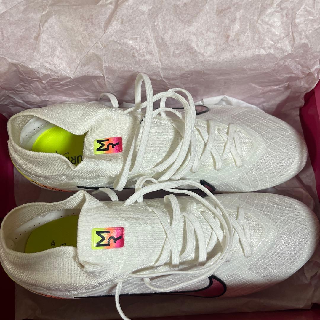 NIKEラッシュフォードマーキュリアル