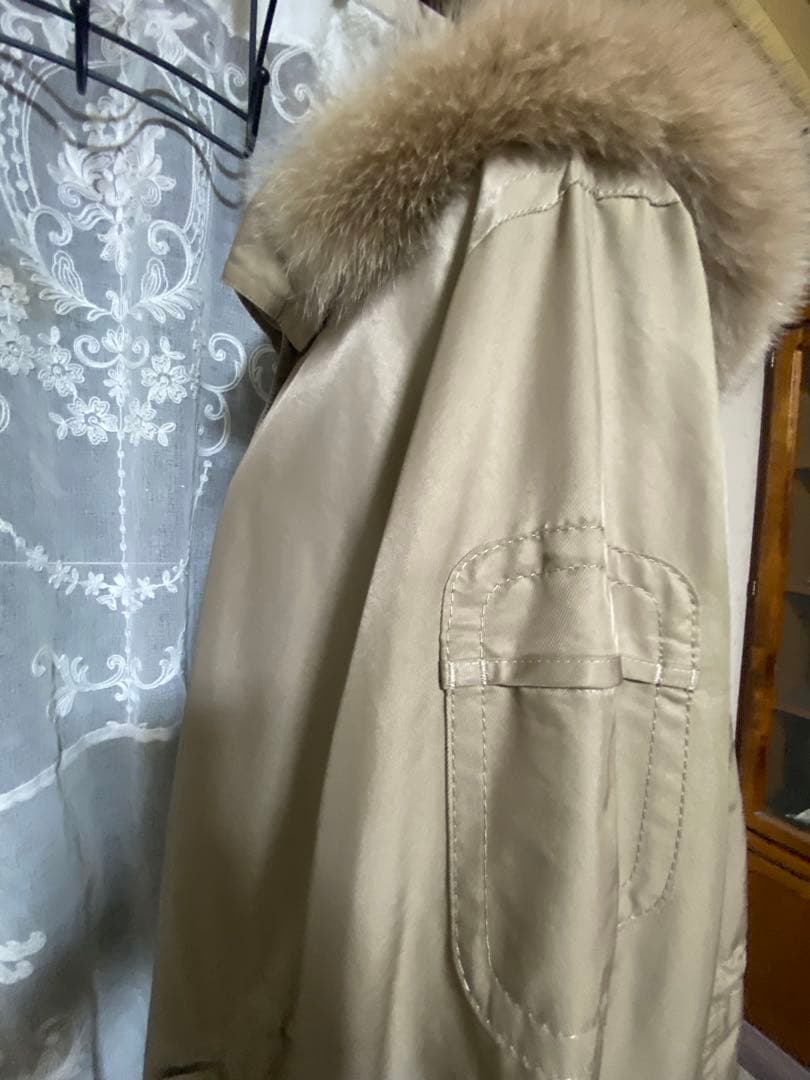 sweet 　　　新品　バーバリーロンドン　　ライナーファー付き