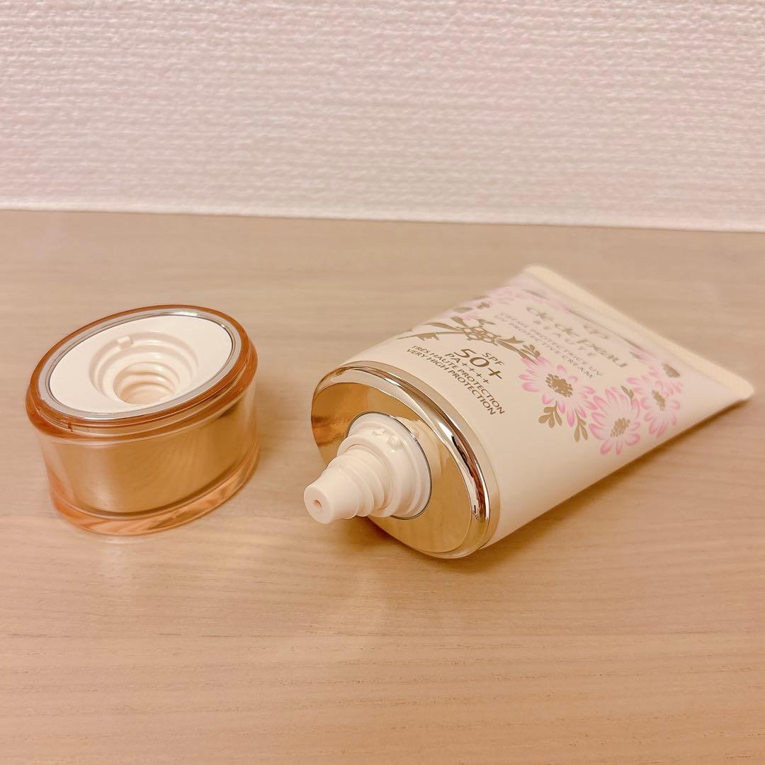 【美品】クレームUV n クレドポーボーテ