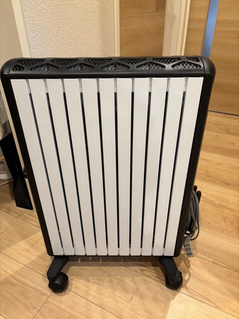 デロンギ　DeLonghi 電気ヒーター MHJ15 1500W