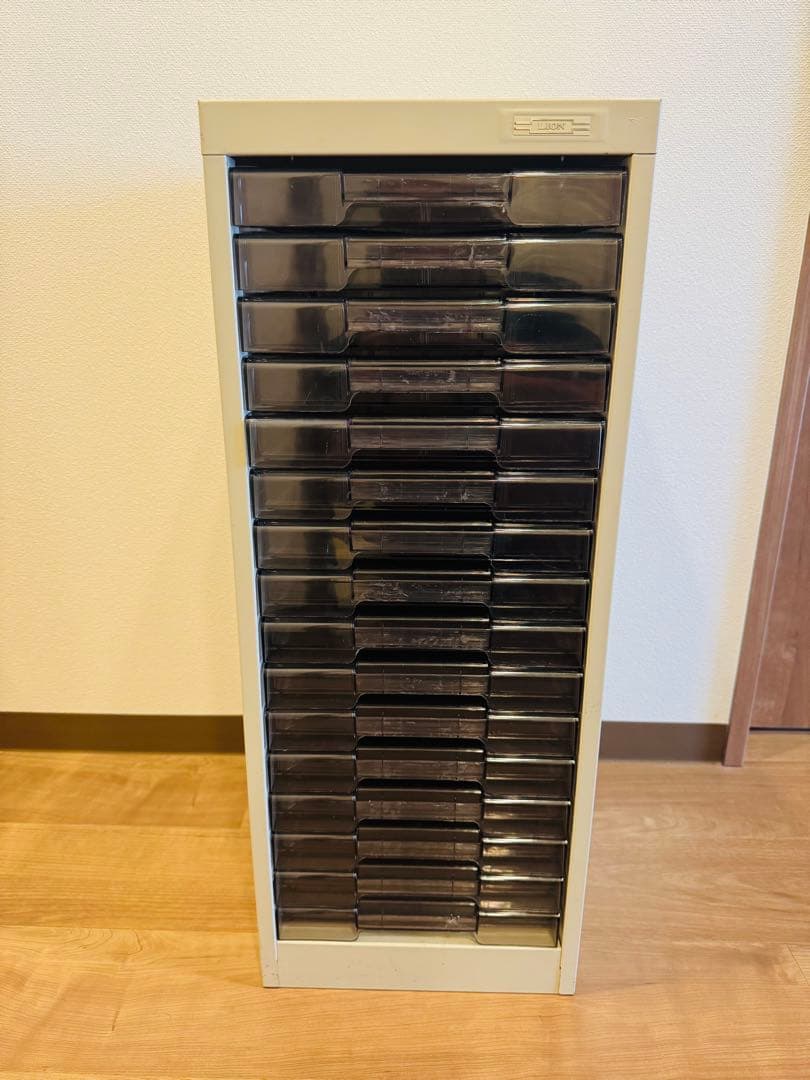 LION ライオン事務器 パンフレットケース NA4-1161