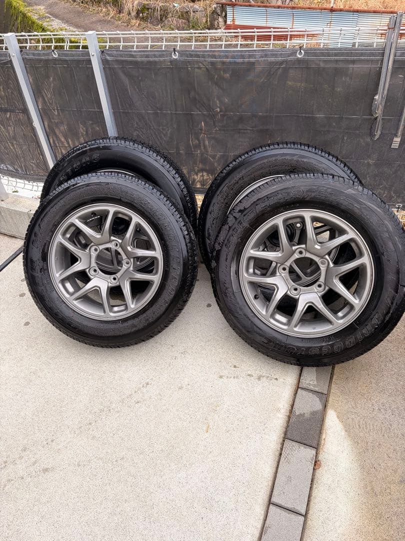 64ジムニ純正アルミホイール、タイヤセット