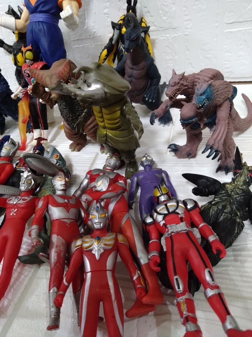 ウルトラマン　仮面ライダー　ドラゴンボール　フィギュアセット　まとめ売り