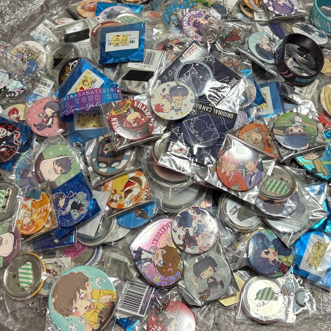 歌い手 缶バッジ 等まとめ 200点以上 そらる まふまふ 浦島坂田船