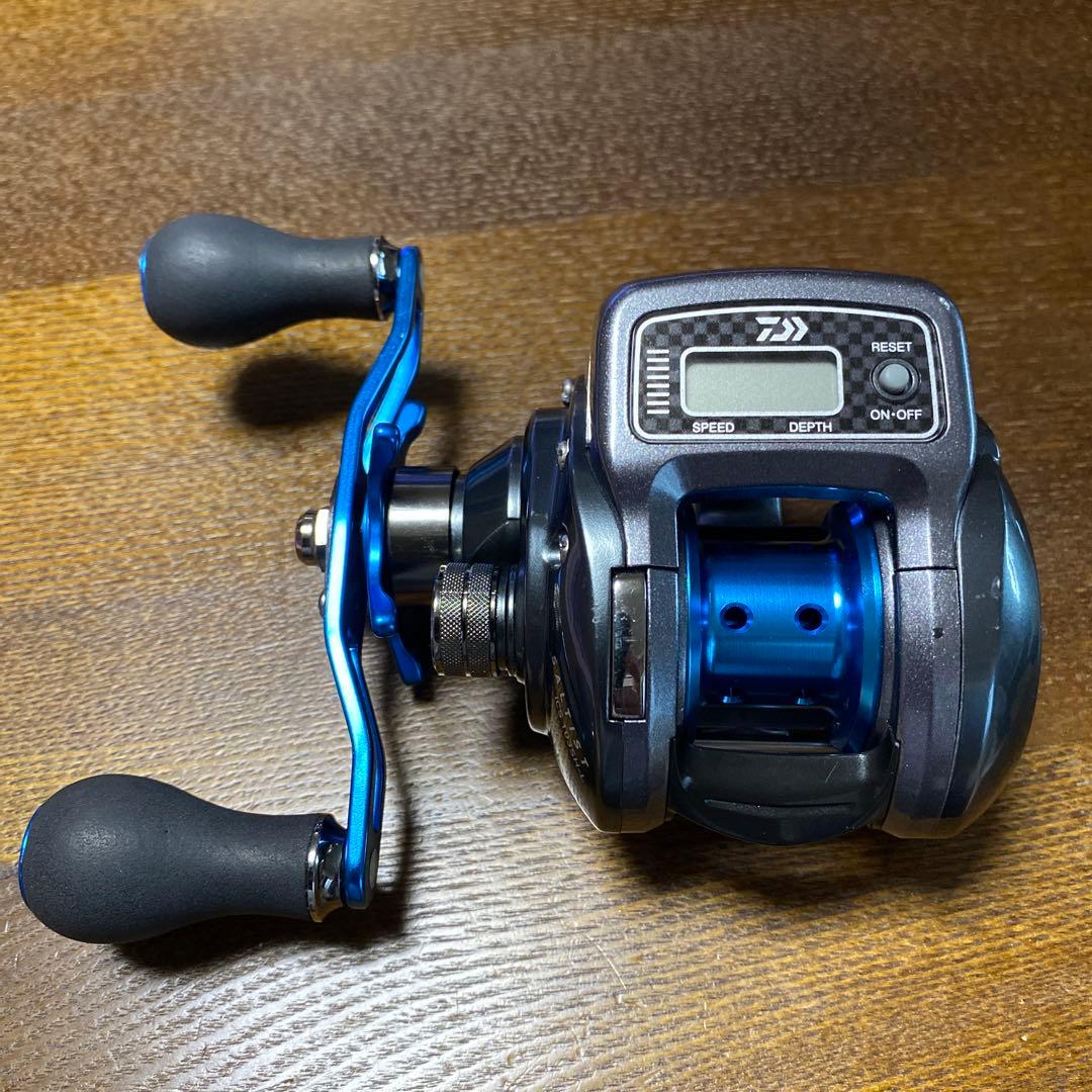 ロボちゃん。ダイワ SALTIST ICS-10SH-L リール