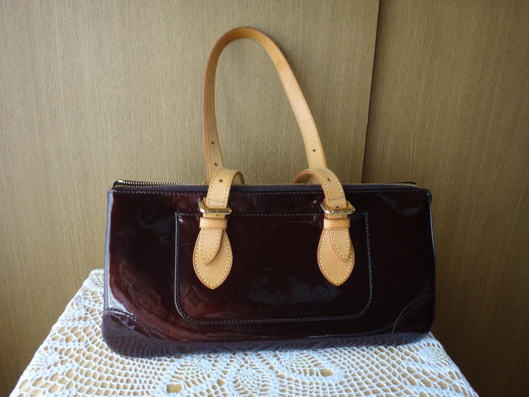 ルイヴィトン ヴェルニ ローズウッド・アヴェニューM93510