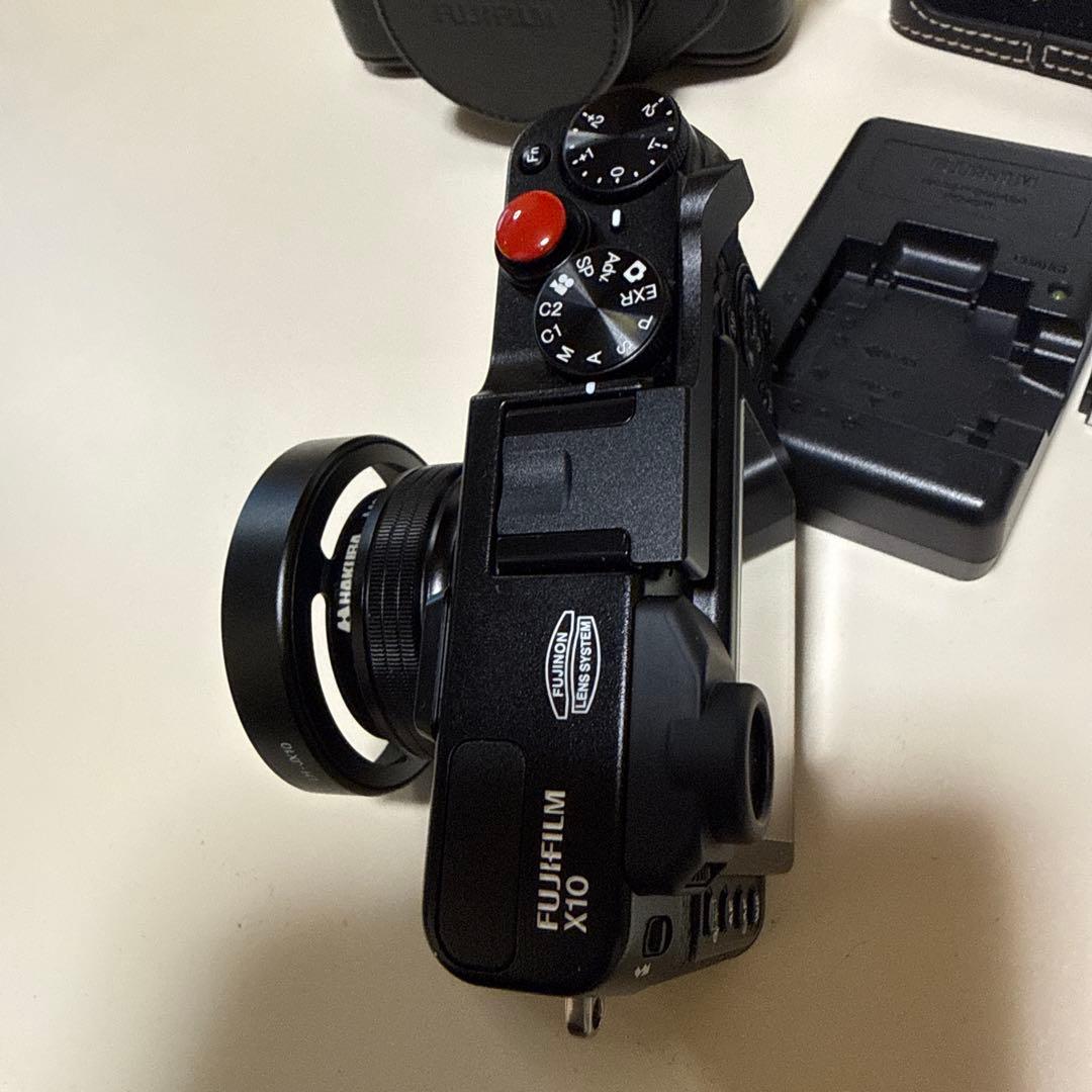 FUJIFILM X10 ブラック