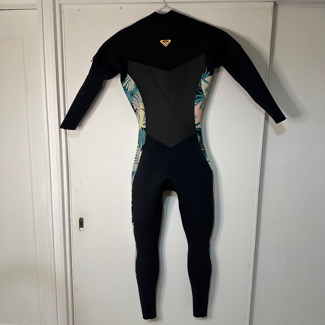 ⚠️ぶーさん専用商品ROXY ウエットスーツ 厚み3mm