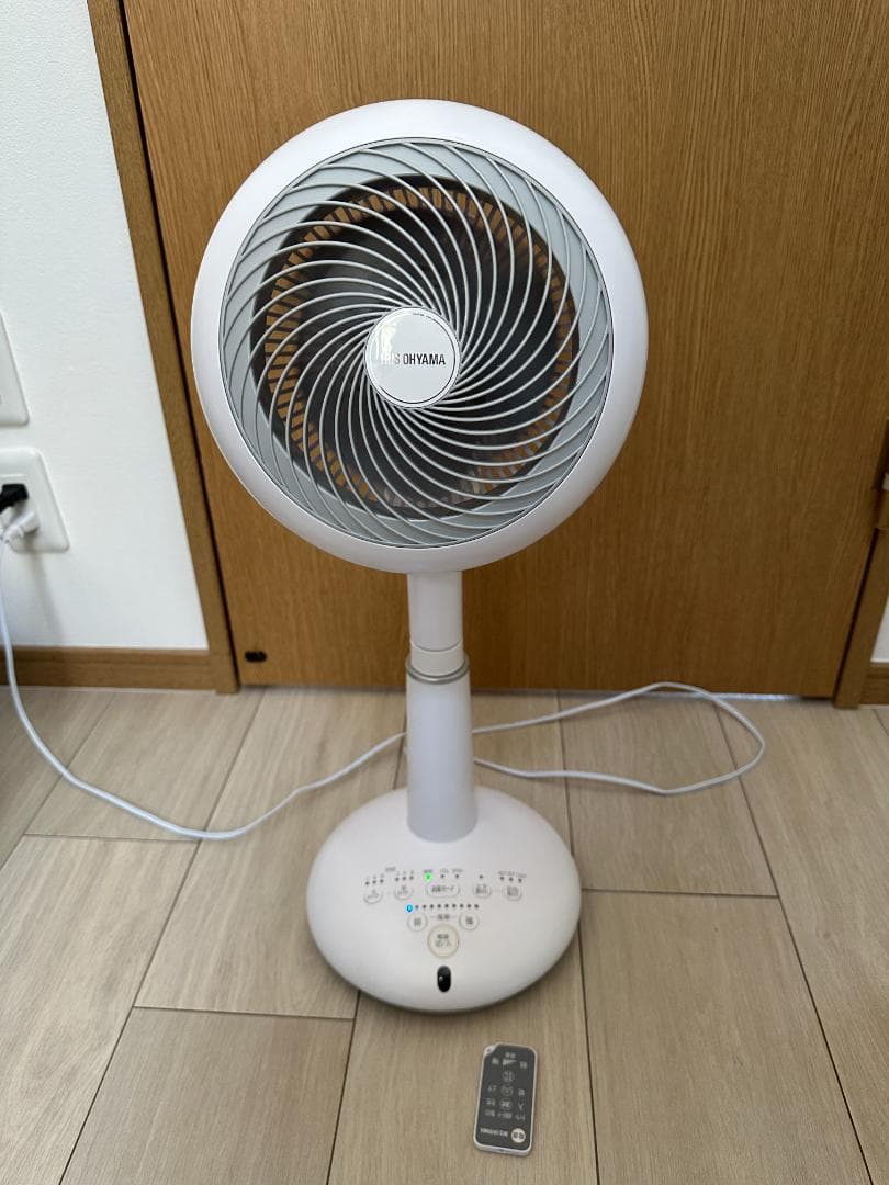 アイリスオーヤマ サーキュレーター扇風機 24畳 STF-DC15T