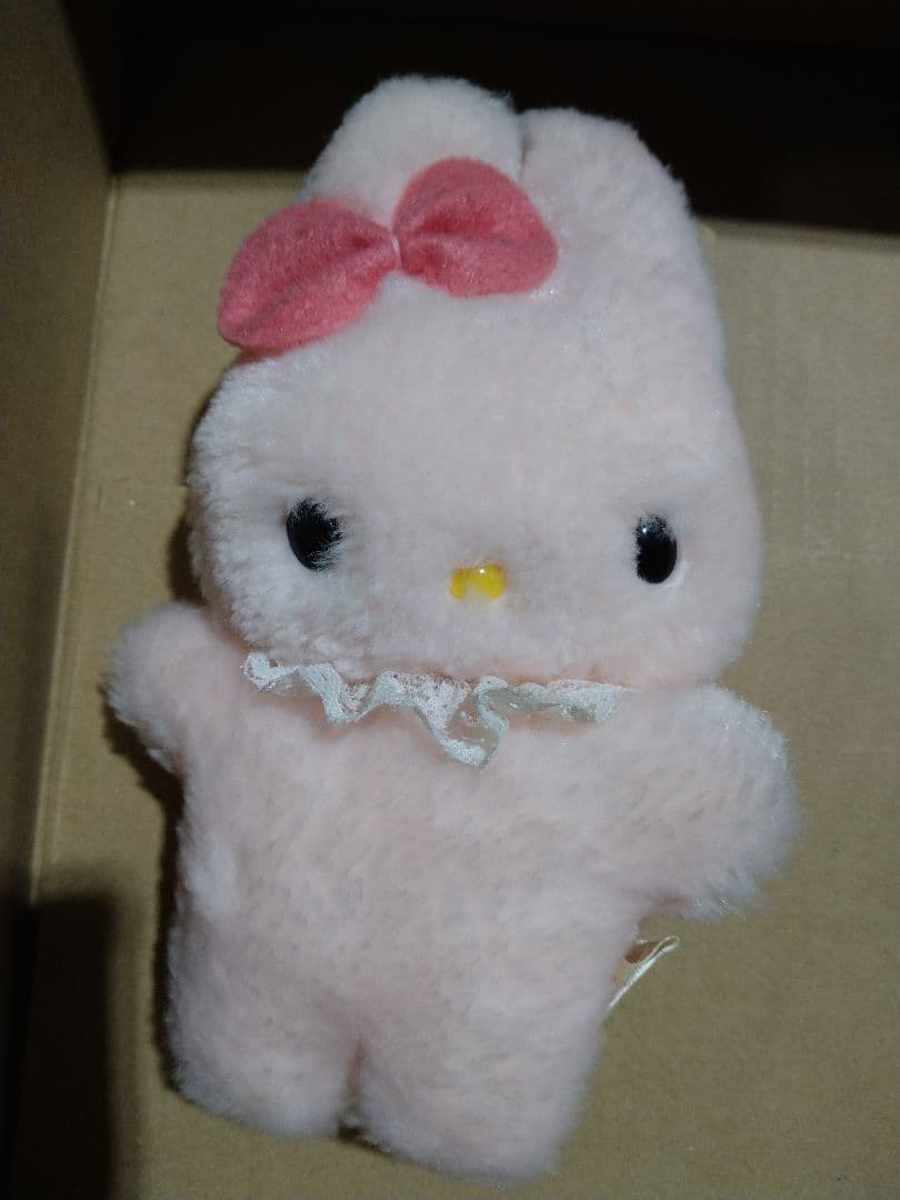サンリオ　ウサギ　レトロ　ぬいぐるみ　マスコット　EIKO　うさぎキティ