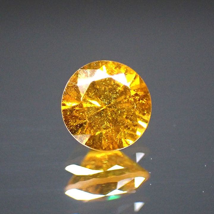 【日独ソーティング付き】ディープオレンジーイエローダイヤモンド