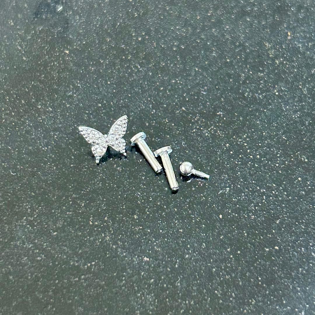 【PICOLLET ピアス】プラチナ　パーツ2個＋バーベル2個16G