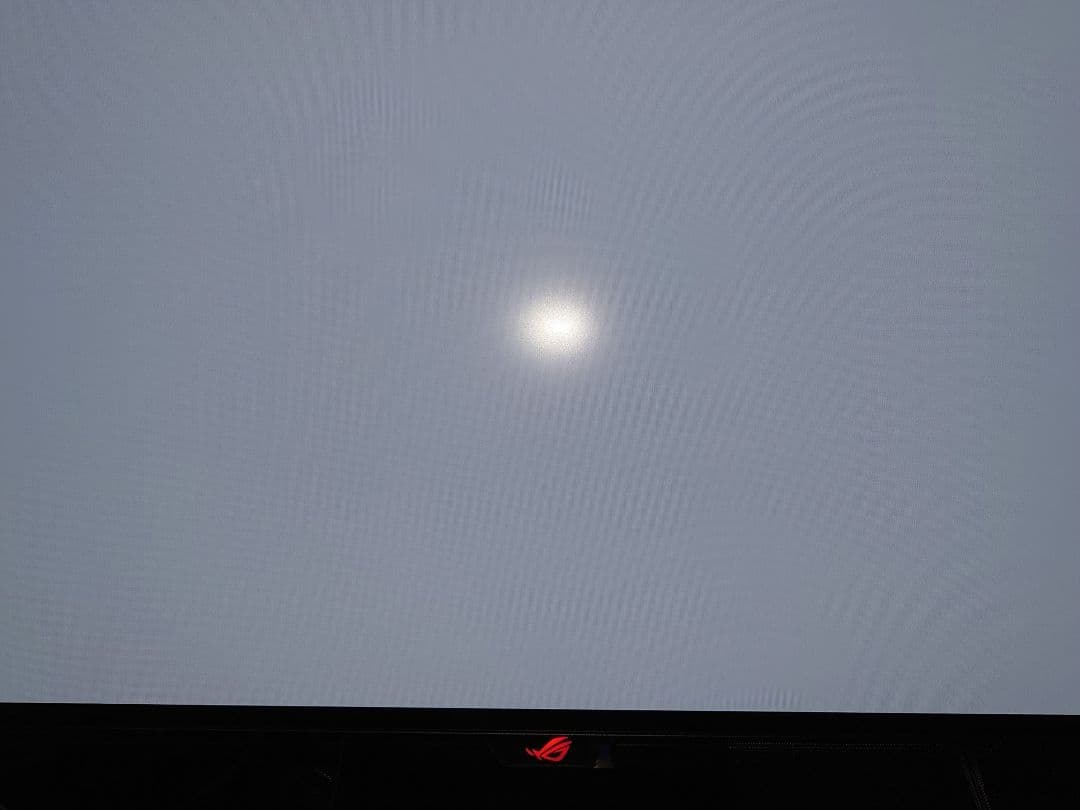 ASUS ROG Swift OLED PG27AQDM 27型 240Hz