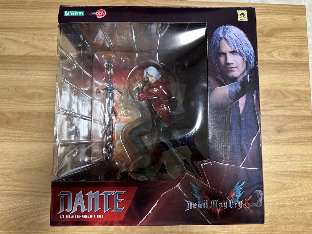 デビルメイクライ5 ダンテ　フィギュア　コトブキヤ
