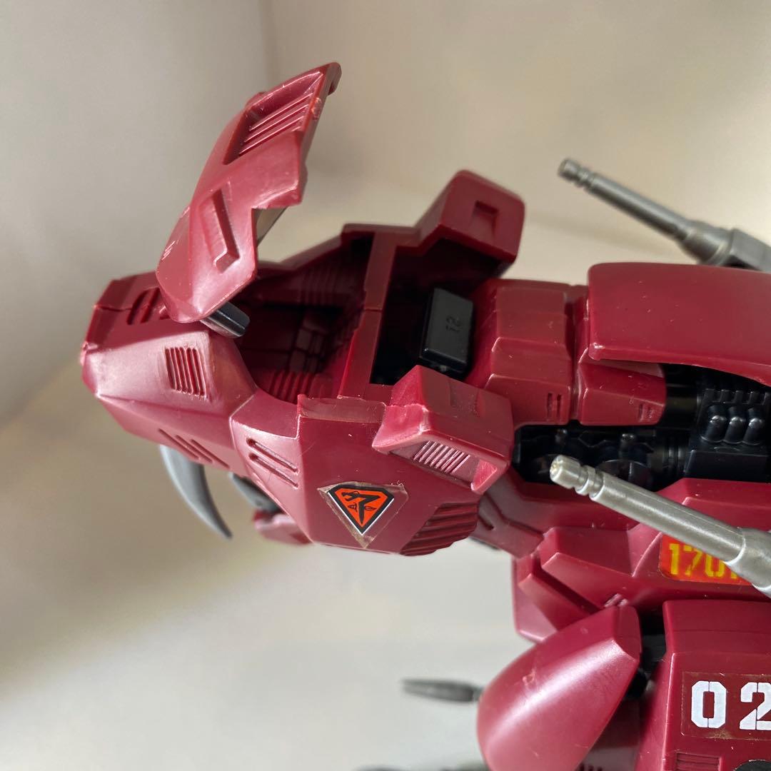 メカ生体ゾイド レッドホーン サーベルタイガー