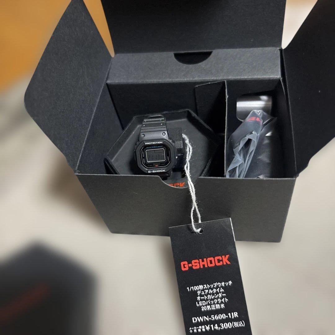 G-SHOCK DW-5600-1R ブラックリングウォッチ