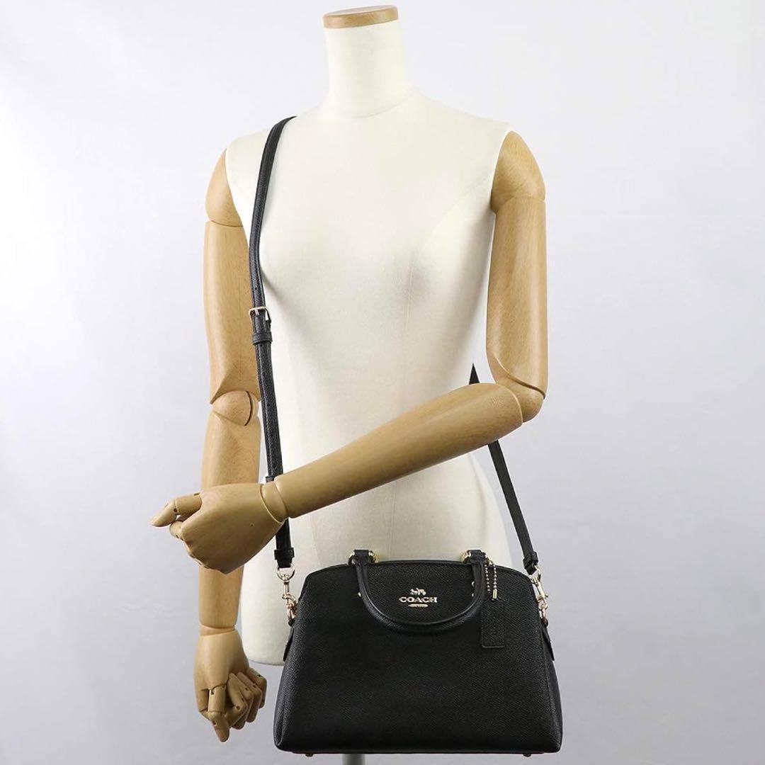 ら*む様 美品✨COACH 91146 ミニリリーキャリオール 2WAYハンドバ