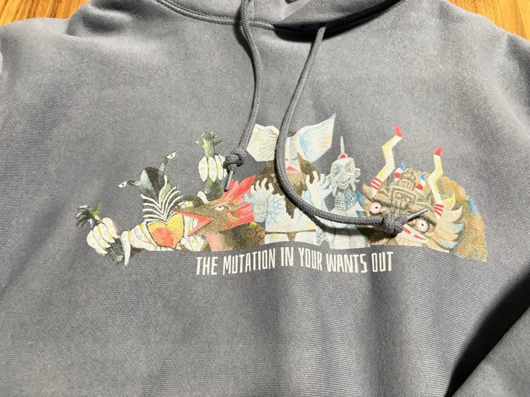 monstrousa グレー フード付きスウェット Lサイズ