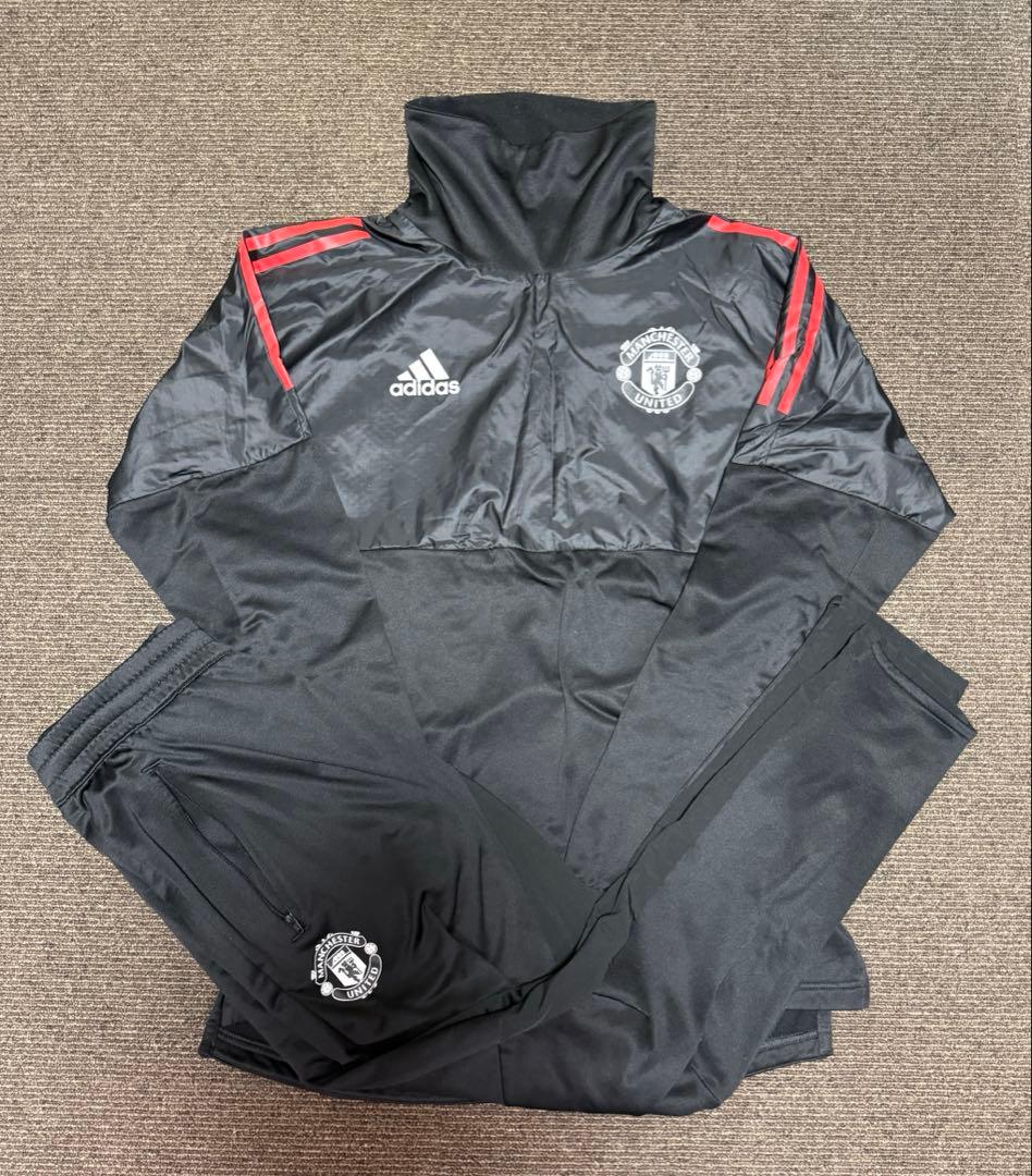 マンチェスターユナイテッド 17/18 UCLトレーニングウェアセットアップ