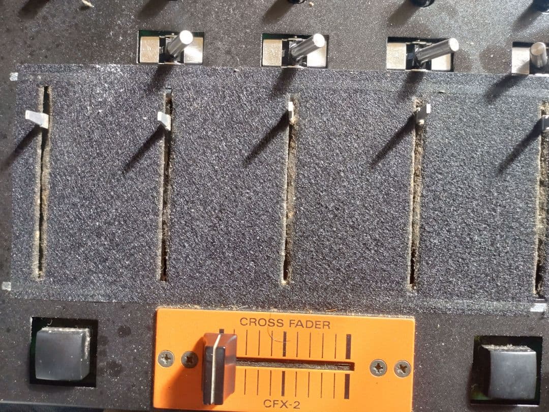 ROLAND DJ-1000 動作確認済み　送料込み　DJミキサー