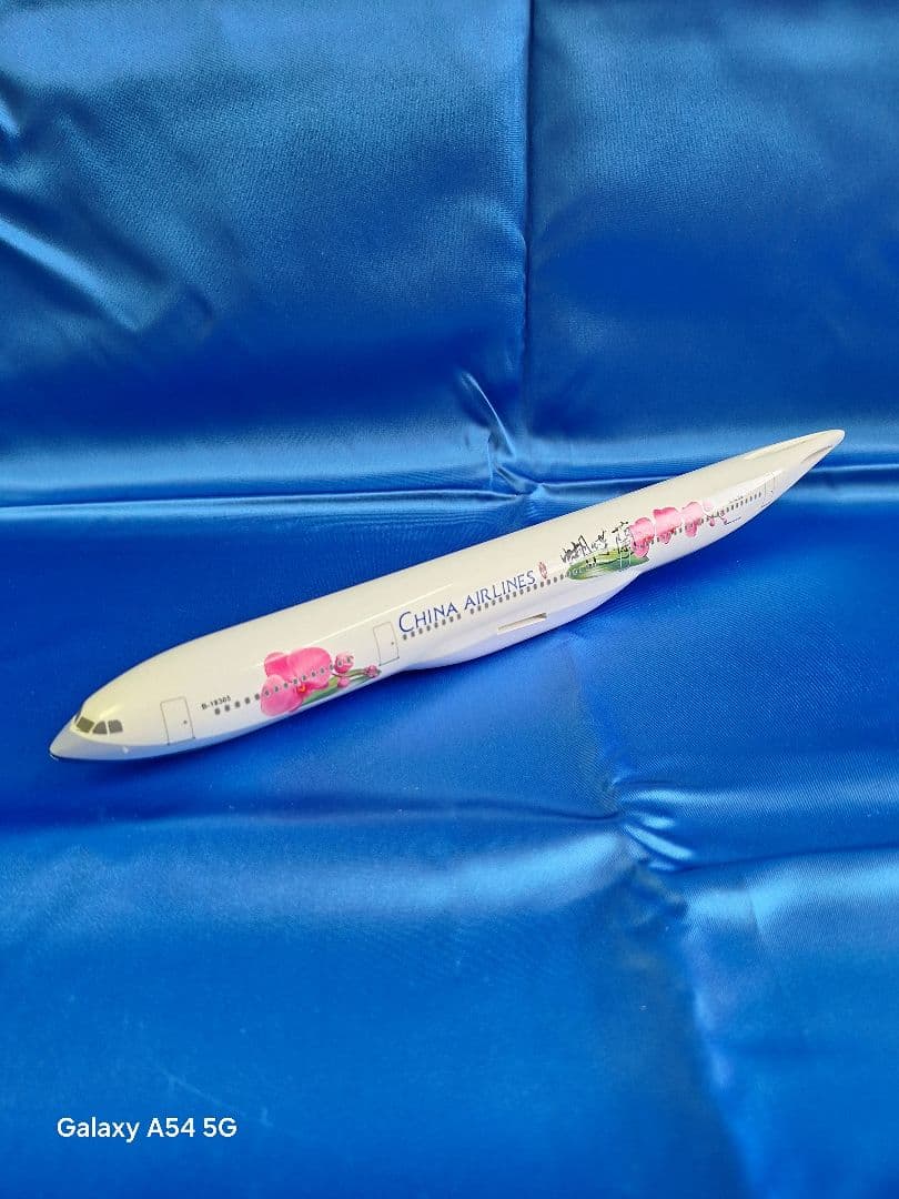中華航空／A330-300「台湾胡蝶蘭彩檜飛機記念」モデル／新品