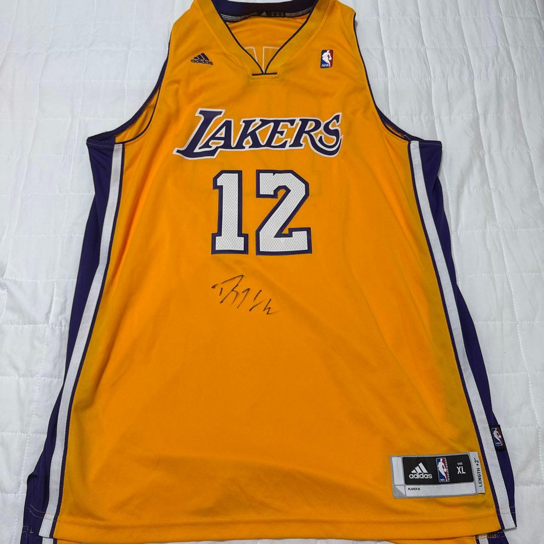 nba サイン入りユニフォーム ドワイトハワード