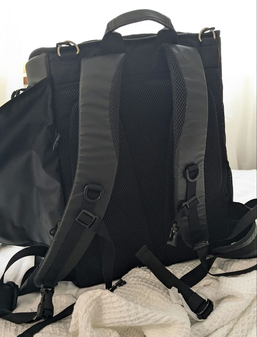 ＼新品未使用／ AIRBUGGY 3WAY バックパックキャリー (ブラック)