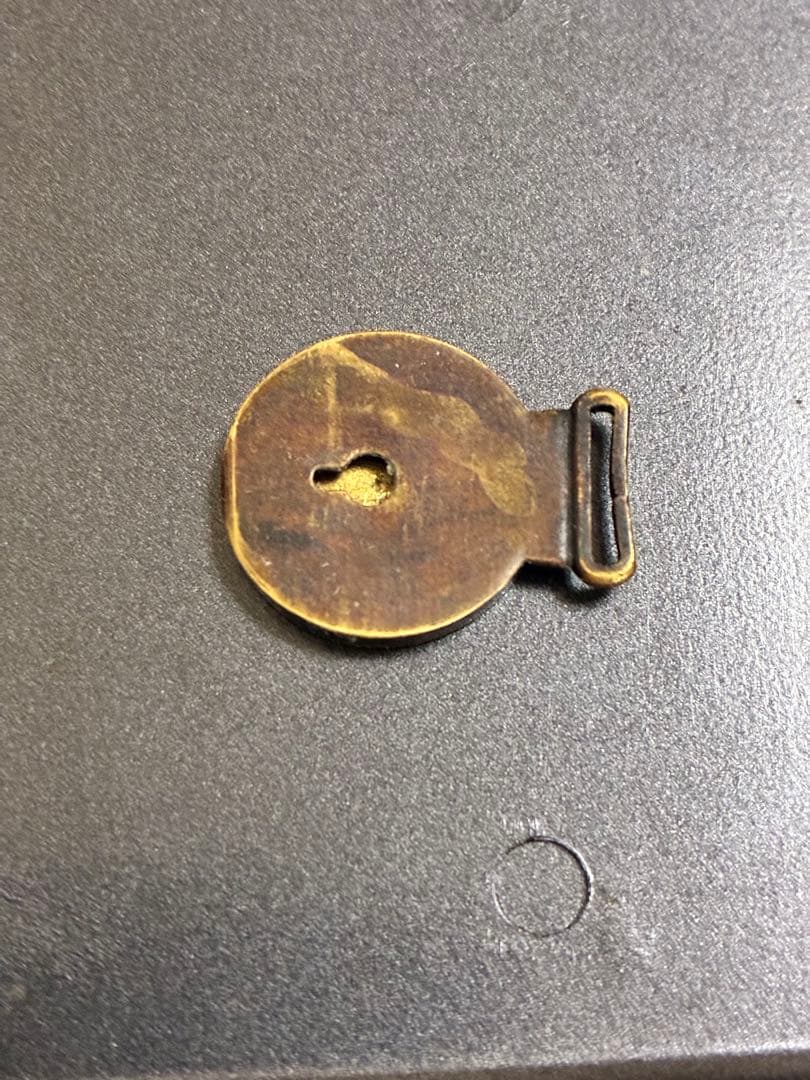 大正紀金　大日本帝国　帯留め　5円金貨　10円金貨帯留め　片方　金メダル側