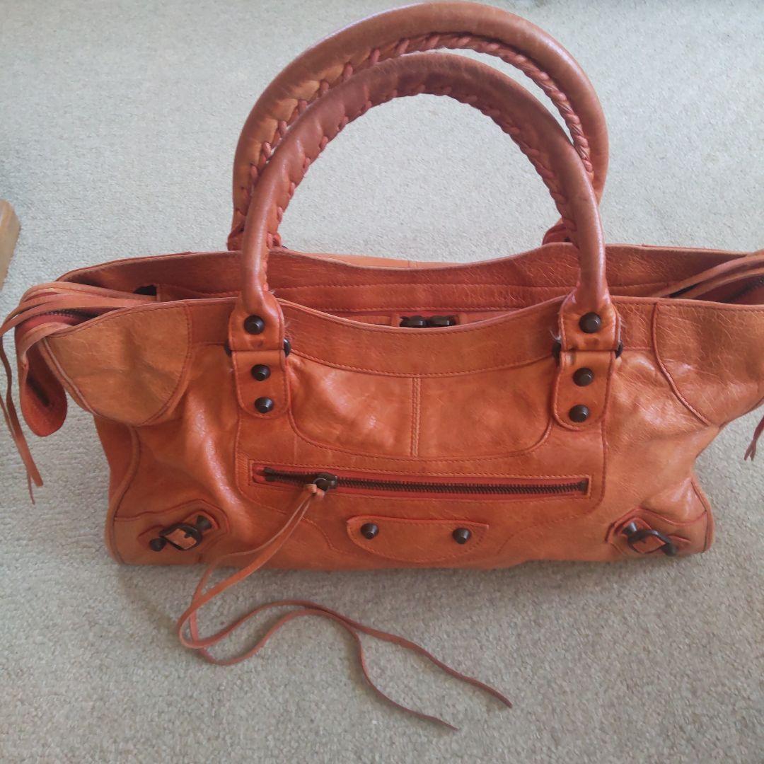 バレンシアガ　レザー ハンドバッグ　ブラウン系