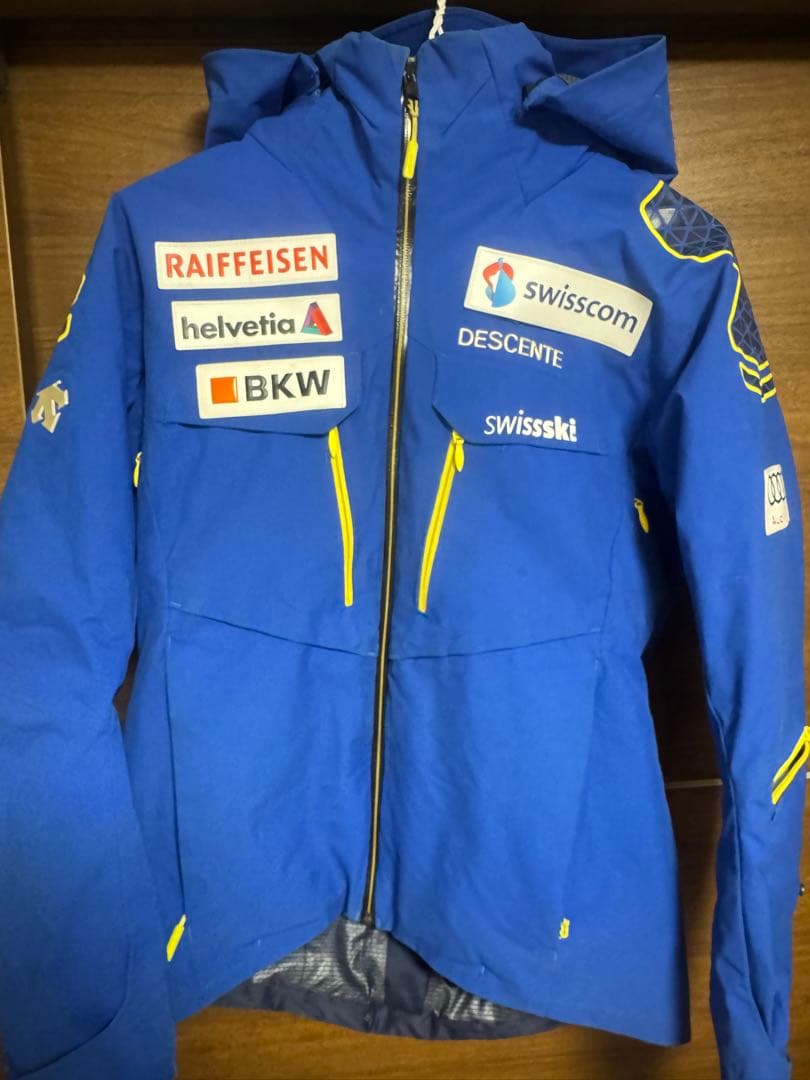 K*3様 DESCENTE スキーウェア セット 青