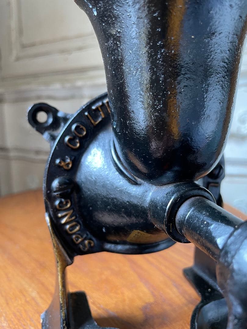 もも様専門イギリスアンティーク 壁掛け　コーヒー　ミル　グラインダー SPONG