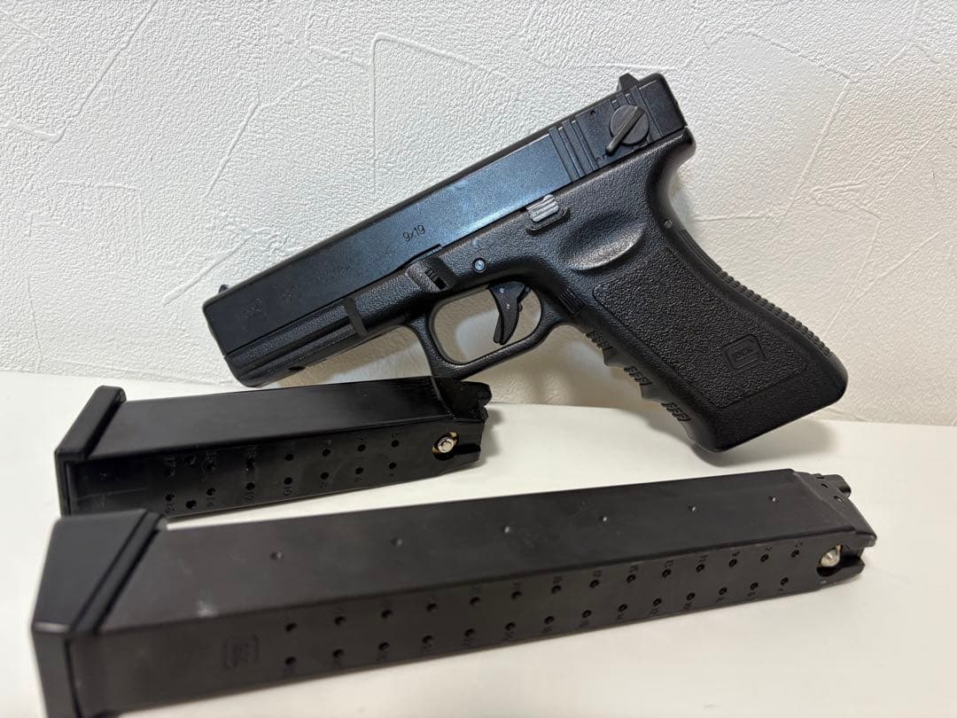 KSC Glock 18C ガスガン 2マガジン付き