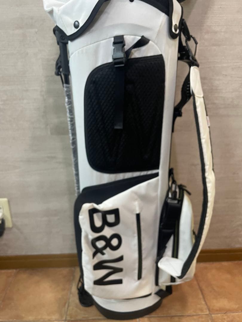 希少ブラック＆ホワイト 軽量 スタンド ゴルフバッグ